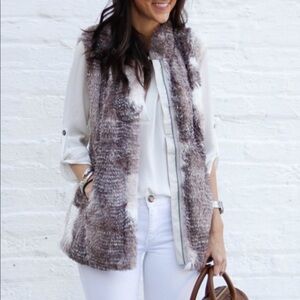 Cabi Aspen Faux Fur Vest • Medium • Style 3179